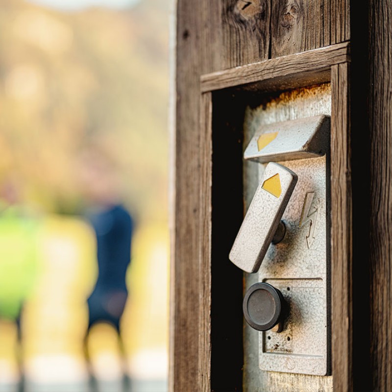 Cilindre amb electrònica exterior i interior amb pom apertura amb mòbil