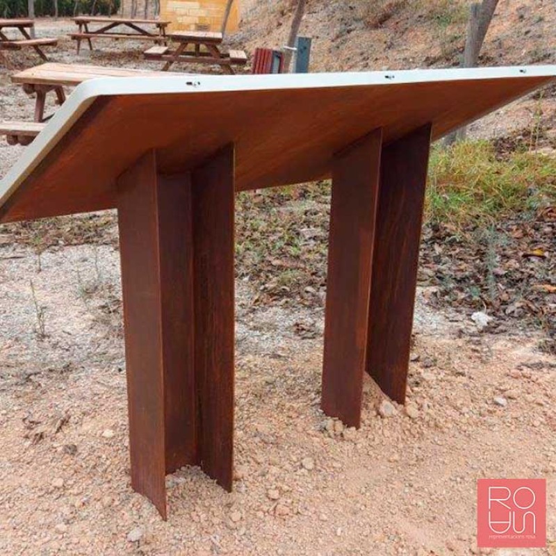 Faristol d'Acer Corten per a Vinyes | Senyalització Enoturisme